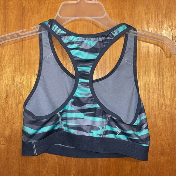 •OLD NAVY•TURQUOISE & GRAY CAMO "GO DRY," MEDIUM SUPPORT SPORTS BRA SIZE MEDIUM - Picture 3 of 8